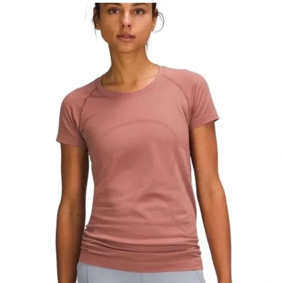 Lululemon Cropped Relax Swiftly - Picture 1 of 5